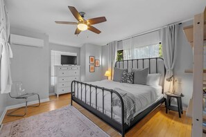 3 bedrooms, iron/ironing board, WiFi