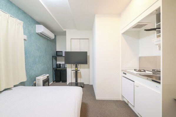 1 chambre, fer et planche à repasser, Wi-Fi gratuit, draps fournis