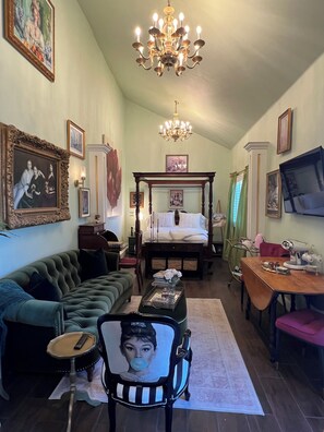 1 Schlafzimmer, Schreibtisch, Bügeleisen/Bügelbrett, WLAN