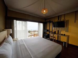 Deluxe Double Room | Interior