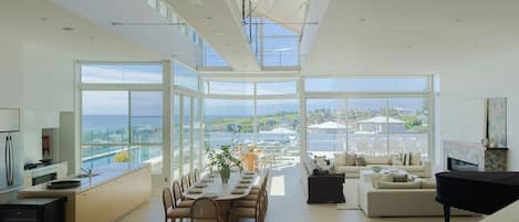 Téléviseur connecté, foyer