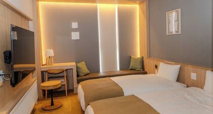 Standard Twin Room5 mins by car to Niseko HANAZON / Abutagun Hokkaidō