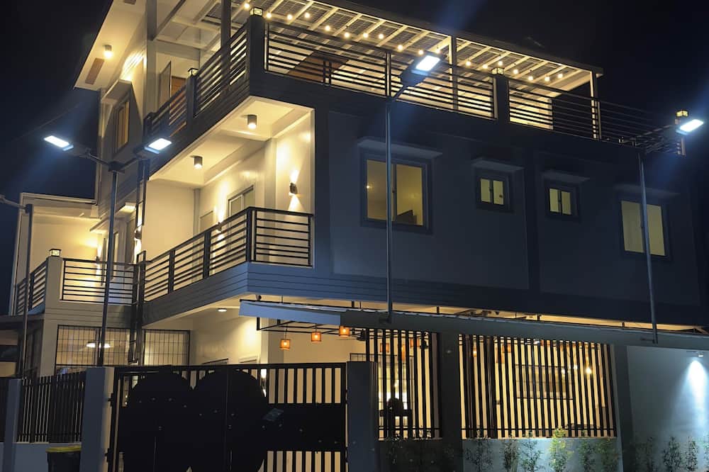 The Palawans Place-b&b