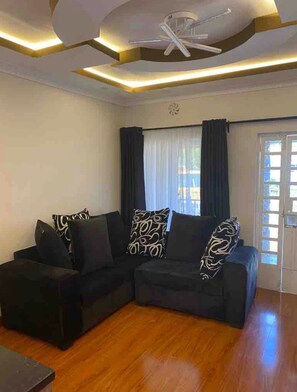 Deluxe Apartment, Balcony, Garden View | Living area - Lux Suites Summer Homes Naivasha (Naivasha)