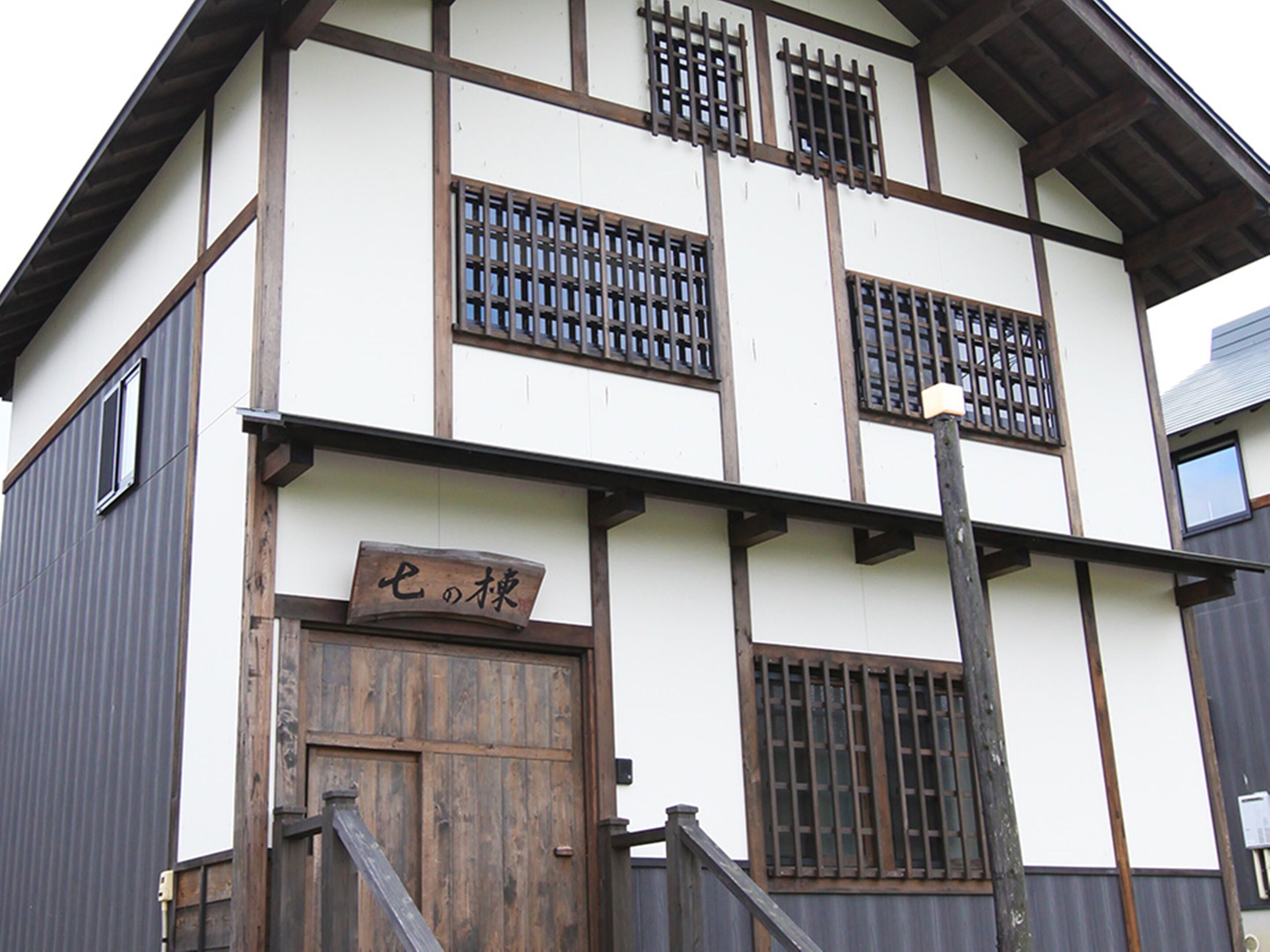 Bureau, Wi-Fi gratuit, draps fournis