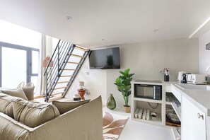 Apartment | Living area