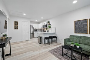 TV, offices