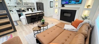 Welcome to Our Beautiful Guesthouse Minutes to Disney