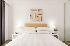 2 多间卧室、办公桌、熨斗/熨衣板 、WiFi
