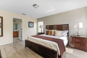 6 bedrooms, iron/ironing board, travel crib, WiFi