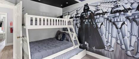 4 chambres, fer et planche Ă repasser, lit parapluie, Wi-Fi