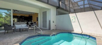Comfortable Vacation Home up to 10 People