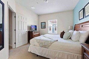 4 chambres, fer et planche à repasser, lit parapluie, Wi-Fi