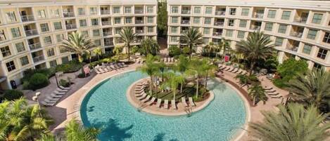 Piscine intérieure, piscine chauffée