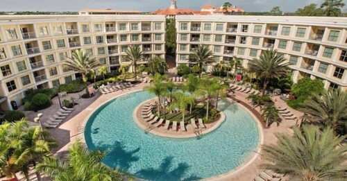 Hotel Apt at Celebration 10 min from Disney
