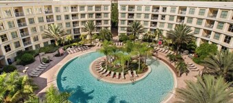 Hotel Apt at Celebration 10 min from Disney