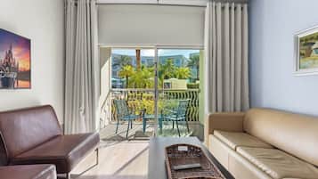 スマートテレビ、書斎 / ワークスペース