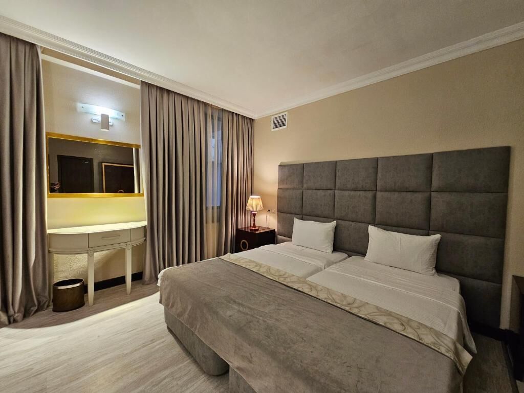 Chambre Standard avec lits jumeaux | Literie de qualité supérieure, minibar, coffres-forts dans les chambres