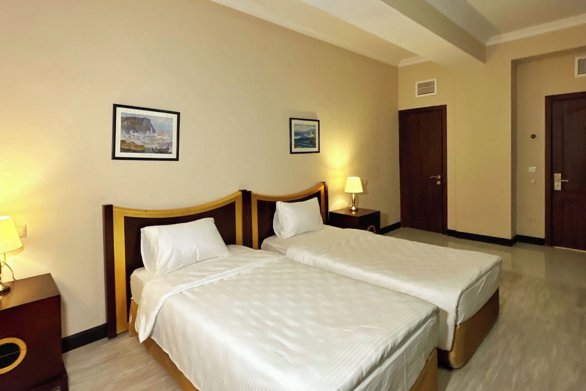Standard Twin Room | 1 bedroom, premium bedding, minibar, in-room safe