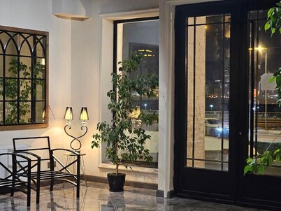 Crown Suites