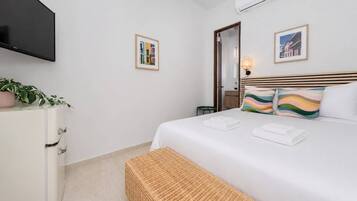 Habitación Deluxe doble | Escritorio, espacio para trabajar con un portátil, wifi gratis