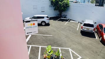 Free self parking