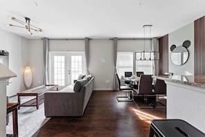 Smart TV, offices