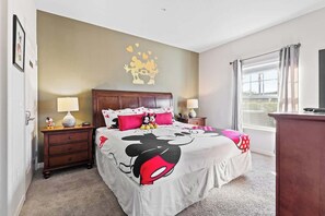 4 bedrooms, desk, iron/ironing board, travel cot