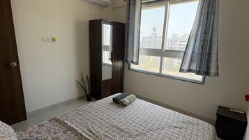 2 chambres, fer et planche Ă repasser, Wi-Fi, draps fournis