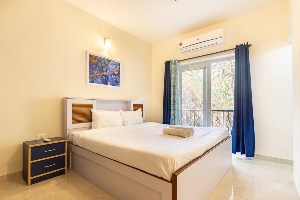 Family Studio | Premium bedding, in-room safe, desk, laptop workspace