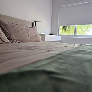 2 bedrooms, desk, iron/ironing board, free WiFi