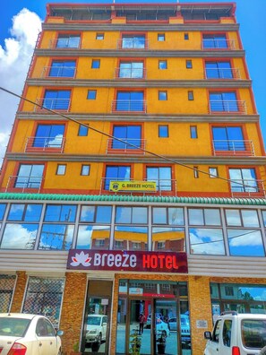 Exterior detail - Breeze Hotel Nyahururu (Nyahururu)