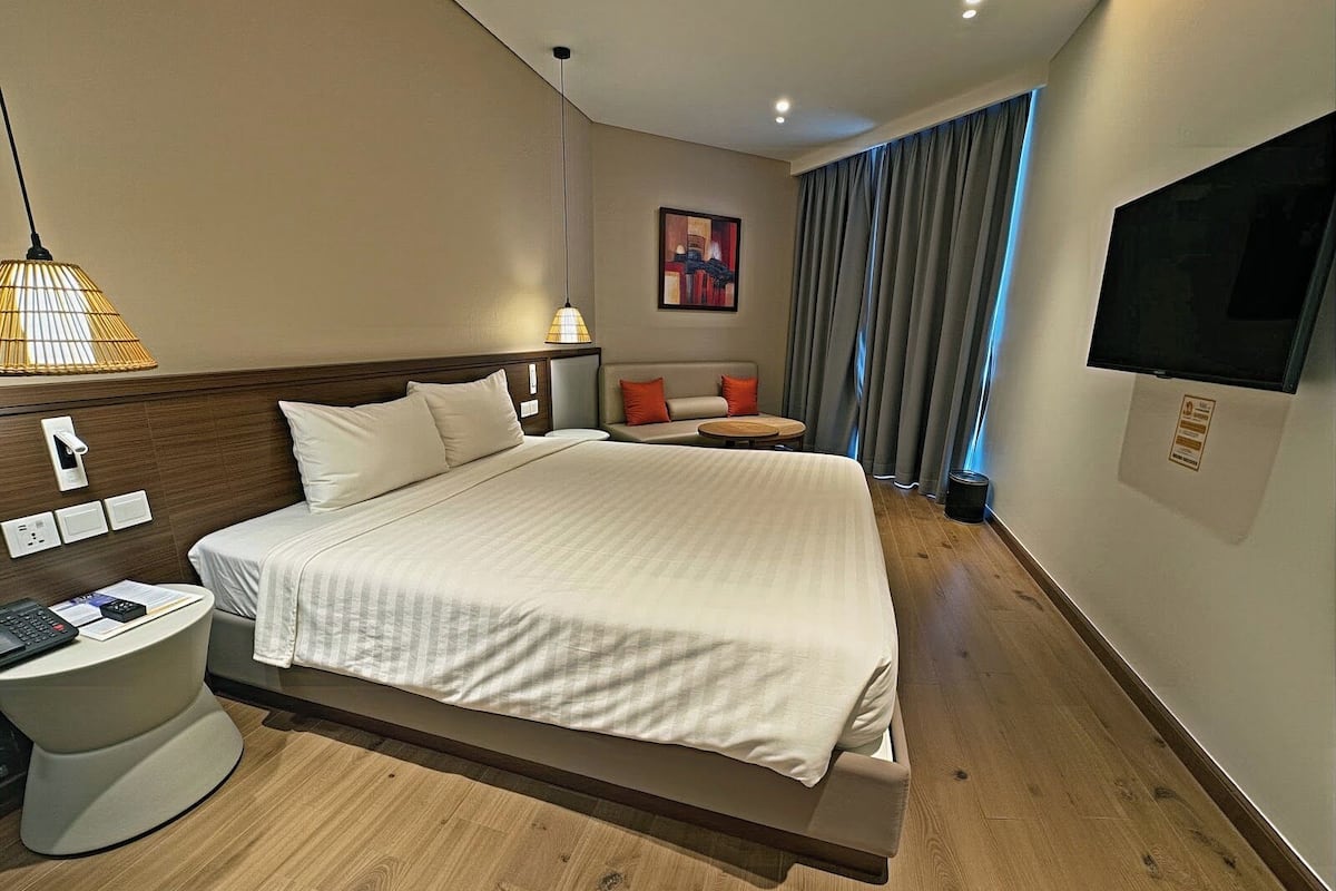 Double Room, Non Smoking, Garden View