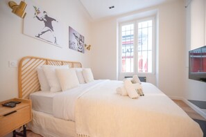 1 bedroom, iron/ironing board, travel cot, WiFi