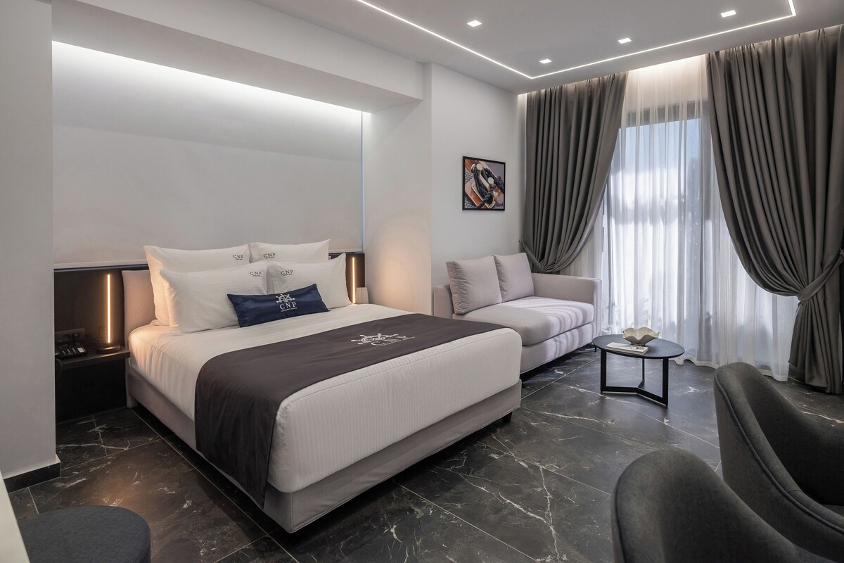 Luxe beddengoed, bedden met traagschuimmatras, een minibar