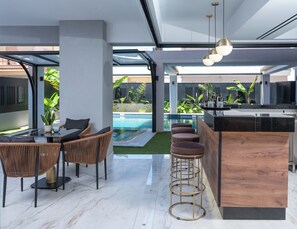 بار الوجبات الخفيفة