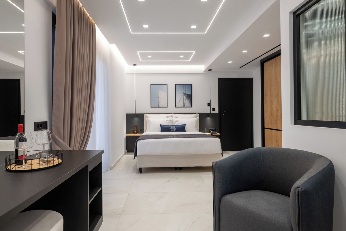 Luxe beddengoed, bedden met traagschuimmatras, een minibar