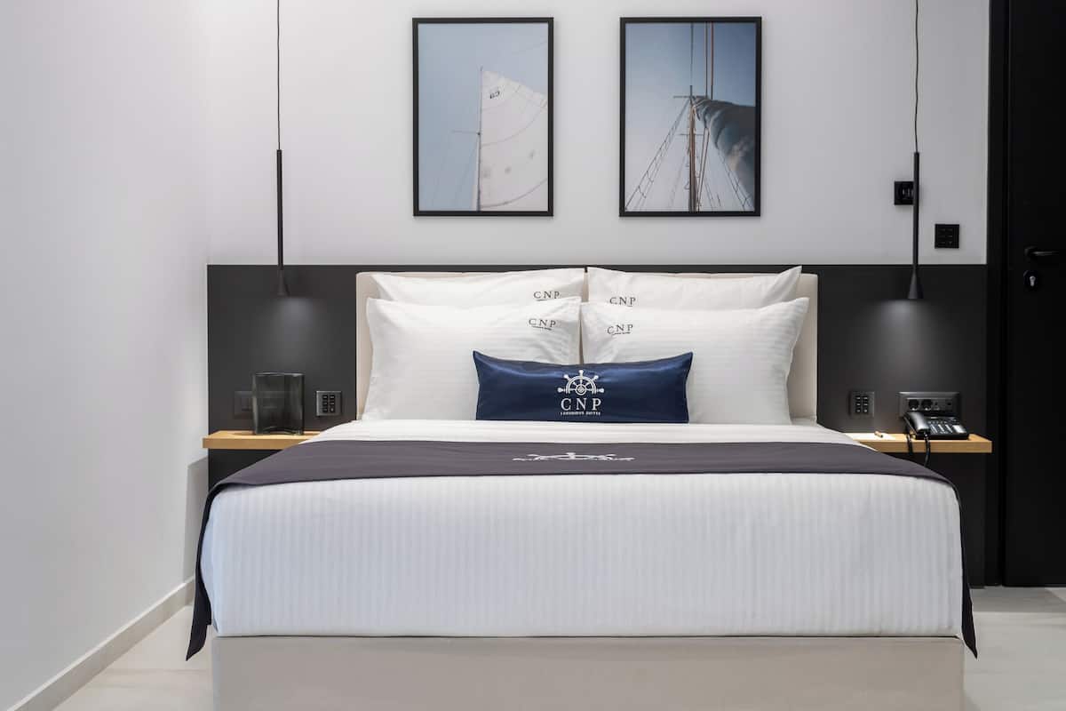 Livas | Sengetøy av topp kvalitet, memory foam-senger, minibar og safe på rommet