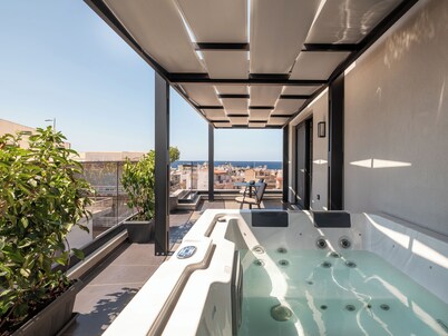 Captain Napoleon Paterakis CNP Luxurious Suites