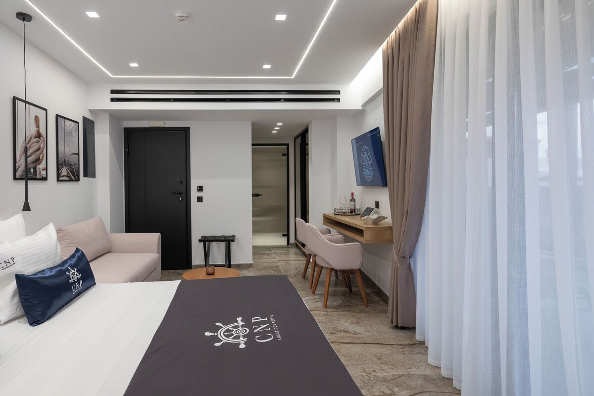 Luxe beddengoed, bedden met traagschuimmatras, een minibar