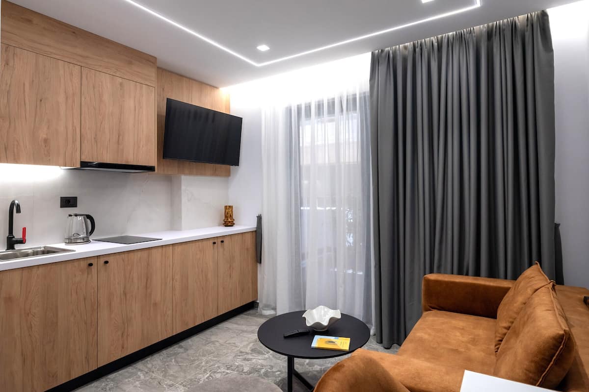 Sirens | Private kitchen