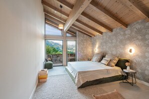 5 Schlafzimmer, Bügeleisen/Bügelbrett, kostenloses WLAN