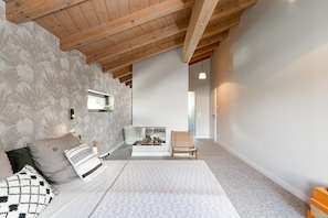 5 habitaciones, tabla de planchar con plancha y wifi gratis