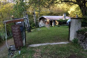 Garden - Baita Immersa Nel Verde (Grandola ed Uniti)