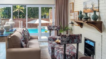 Deluxe Single Room