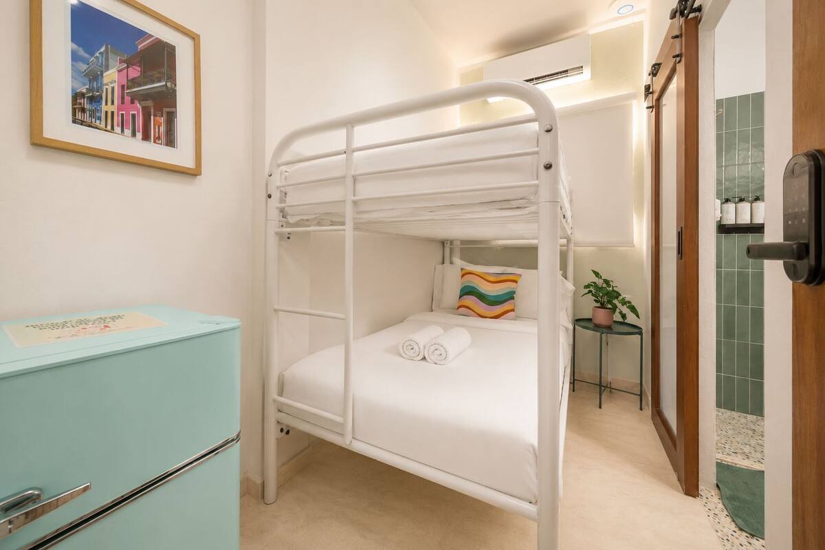 Classic Twin Room, Private Bathroom | Free WiFi