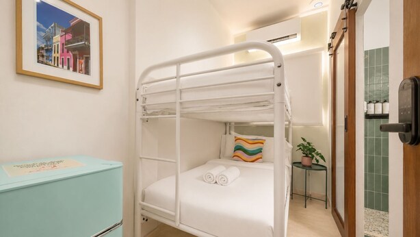 Habitación clásica con 2 camas individuales, baño privado