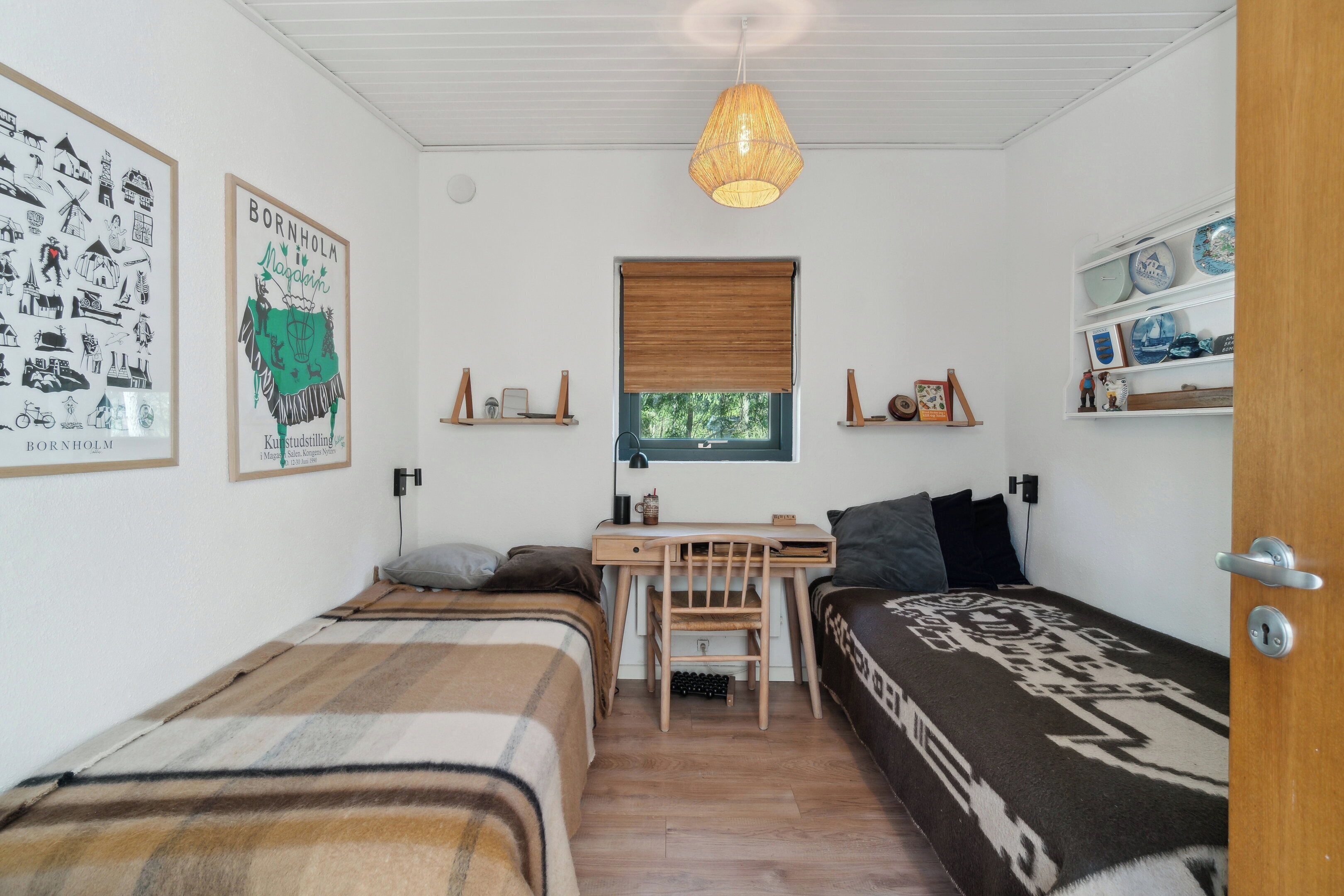 3 habitaciones, tabla de planchar con plancha y wifi gratis 