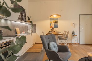 Leilighet (1 Bedroom) | Eget tekjøkken | Mikrobølgeovn, ovn, espressomaskin og vannkoker