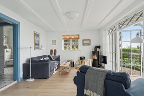 TV - Seaside charm and panoramic view (Haderslev)